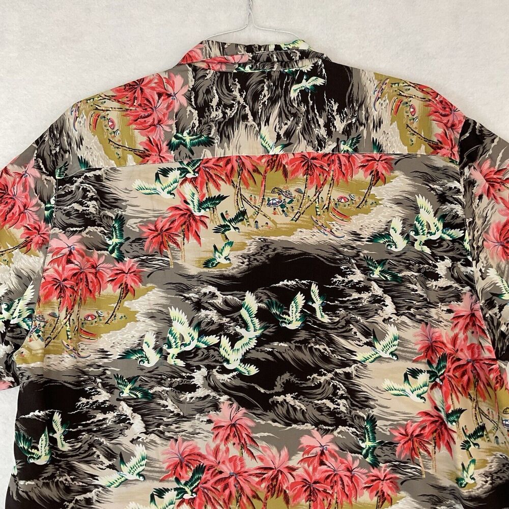 IZOD Club Shirt Men’s Large Hawaiian Floral Short Sleeve Collar Button Up Rayon - Picture 6 of 10